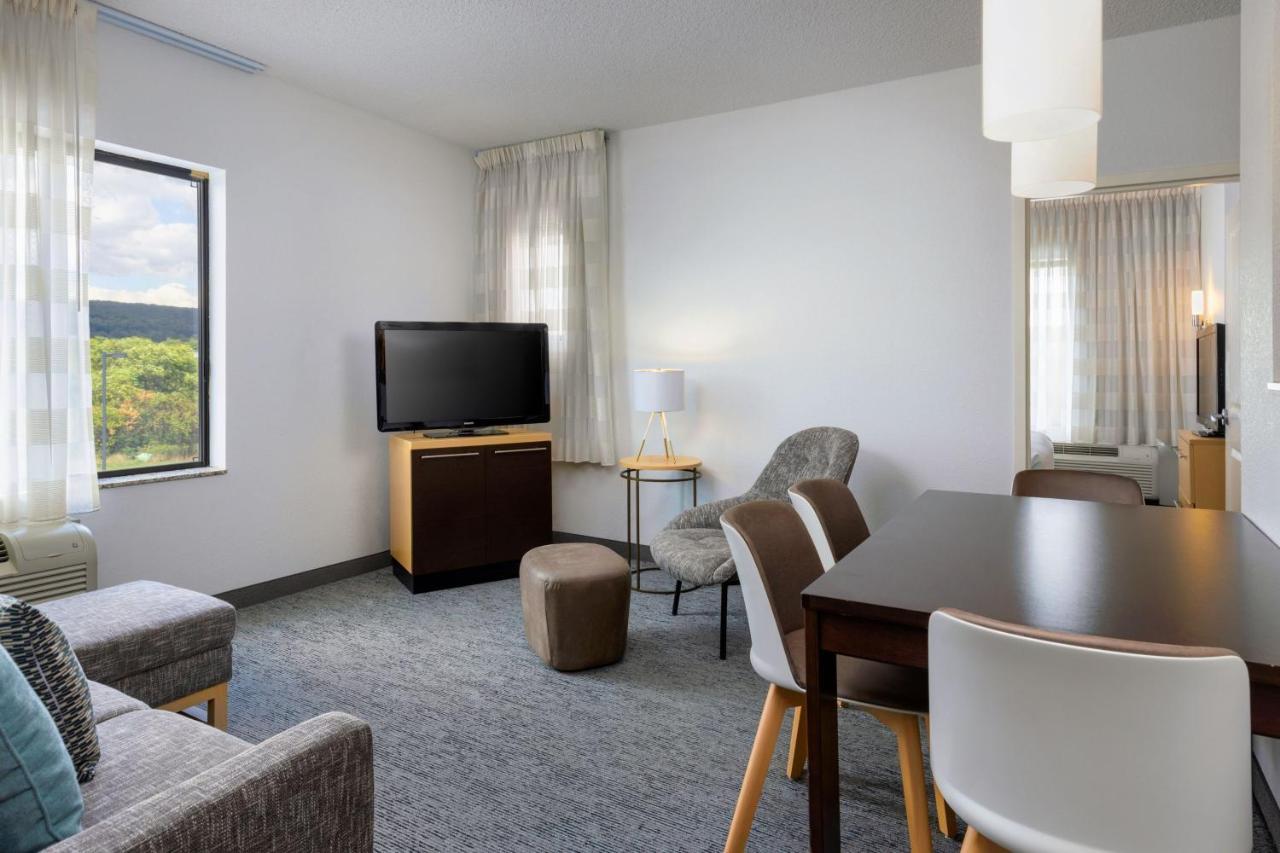 Towneplace Suites By Marriott York Esterno foto