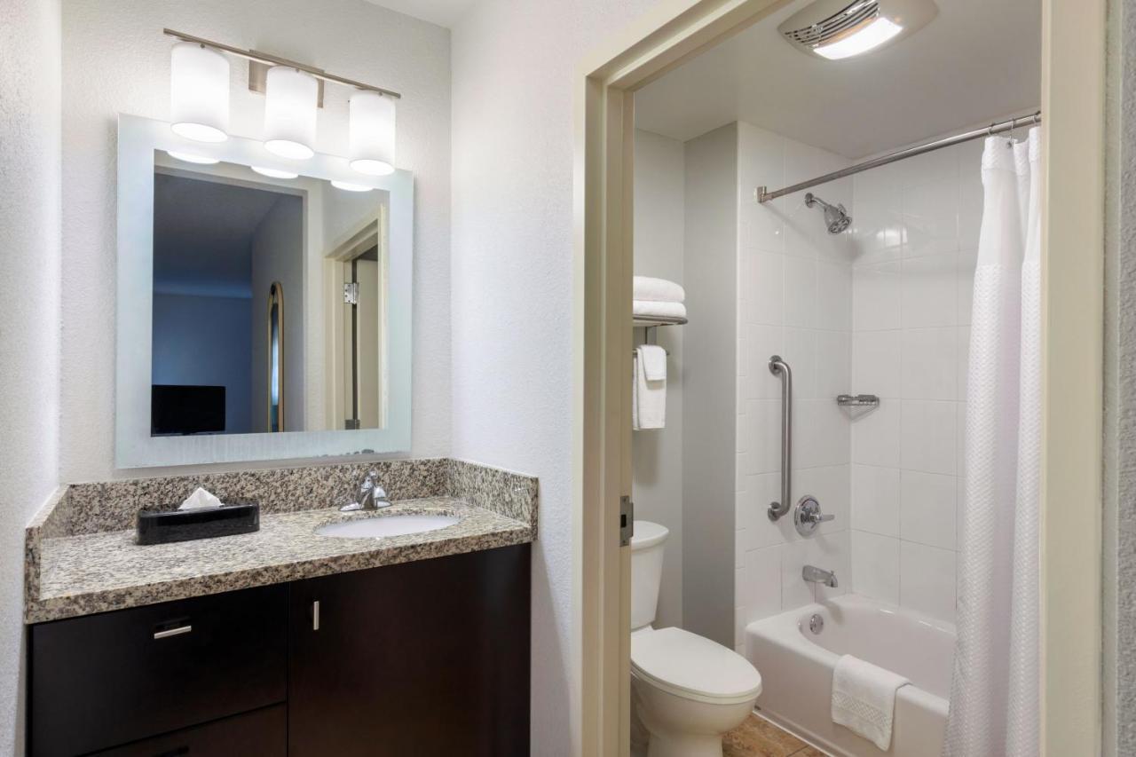 Towneplace Suites By Marriott York Esterno foto
